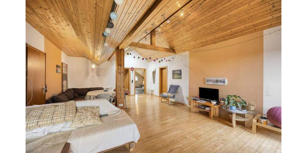 Etagenwohnung Castrop-Rauxel Frohlinde - 5 Zimmer, 176 m&sup2;, 340.000&euro; | Angebot:25301862