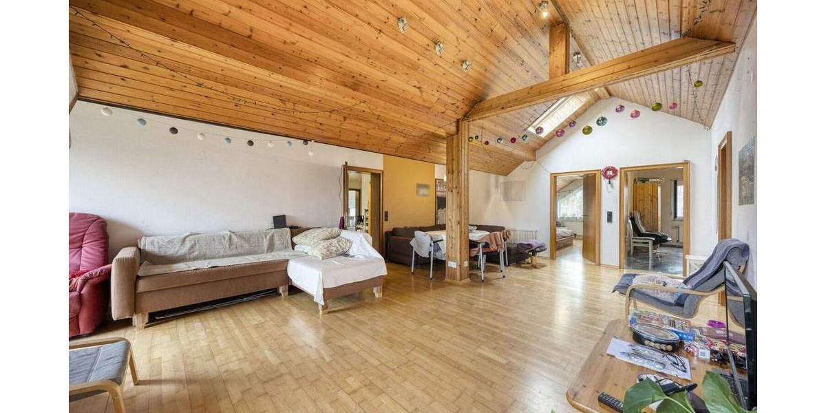 Etagenwohnung Castrop-Rauxel Frohlinde - 5 Zimmer, 176 m&sup2;, 340.000&euro; | Angebot:25301862