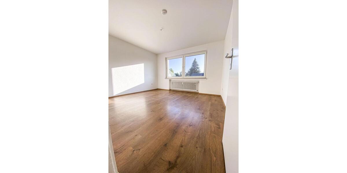 Etagenwohnung Castrop-Rauxel Deinighausen - 4 Zimmer, 93 m&sup2;, 790&euro; | Angebot:26382803