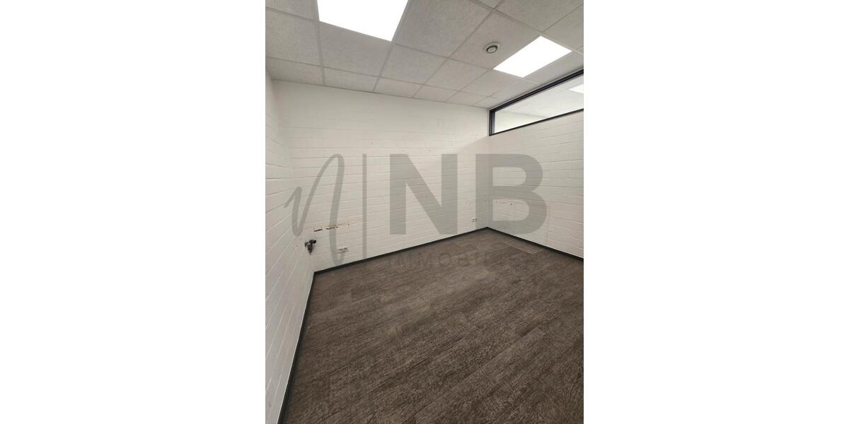 Räumlichkeiten für Pflegedienste o.ä. in Sterkrade-Mitte! zimmer