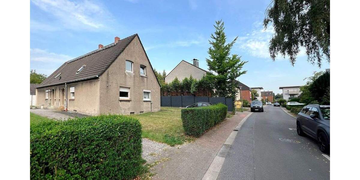 Mehrfamilienhaus, Wohnhaus Bottrop Eigen - 7 Zimmer, 94 m&sup2;, 195.000&euro; | Angebot:24834614
