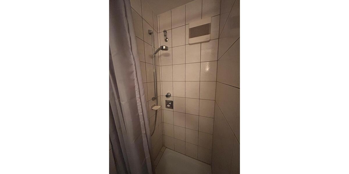 Dachgeschoßwohnung Dortmund Huckarde - 1 Zimmer, 20 m&sup2;, 220&euro; | Angebot:26234564
