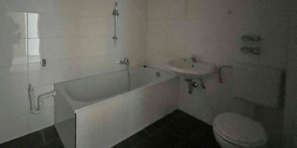 Etagenwohnung Dinslaken Bruch - 6 Zimmer, 152 m&sup2;, 311.000&euro; | Angebot:25178219