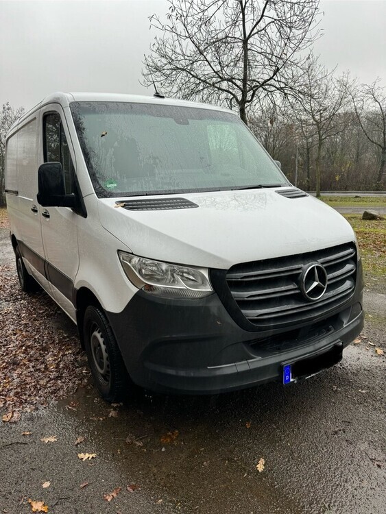 Mercedes-Benz Sprinter 131.197 km 32.500 € Rheinberg 47495