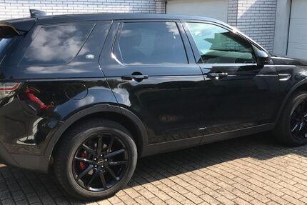 Land Rover Discovery Sport 81.000 km 22.500 € Wuppertal 42109