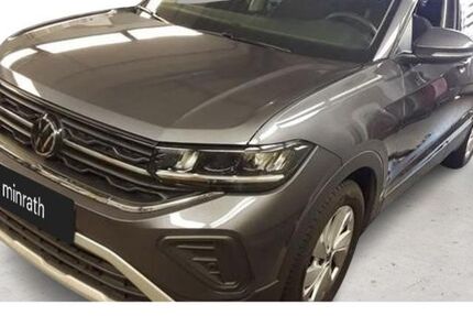 VW T-Cross 5.852 km 23.720 € Duisburg-Rheinhausen 47226