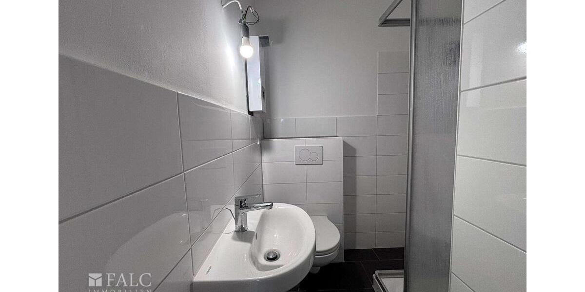 Renovierte Wohnung im 2 OG 3 zimmer