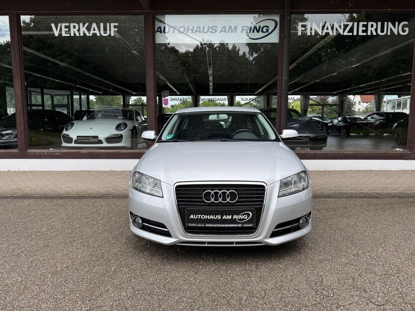 Audi A3 283.317 km 5.499 € Ratingen bei Düsseldorf 40878