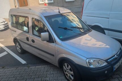 Opel Combo 207.000 km 1.450 &euro; GELSENKIRCHEN 45881