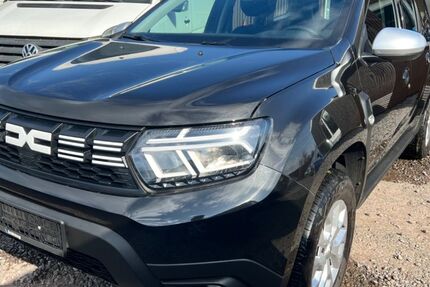 Dacia Duster 98.000 km 16.199 &euro; Gelsenkirchen 45886