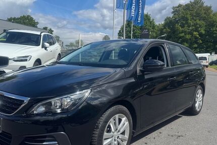 Peugeot 308 79.000 km 8.990 &euro; Datteln 45711