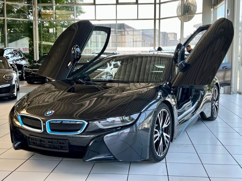 i8