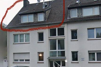 62qm Dachgeschosswohnung + 38qm Speicher (ausbaubar) zu verkaufen 2 zimmer