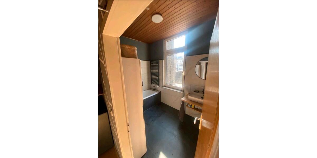 Etagenwohnung Wuppertal Elberfeld - 2 Zimmer, 52 m&sup2;, 729&euro; | Angebot:26133354