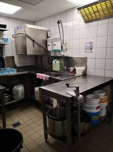 RESERVIERT - Restaurant + Bar + Appartement am besten Platz in Velbert zimmer