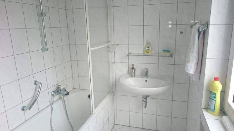 Etagenwohnung Herne Holsterhausen - 2 Zimmer, 65 m&sup2;, 465&euro; | Angebot:25428993