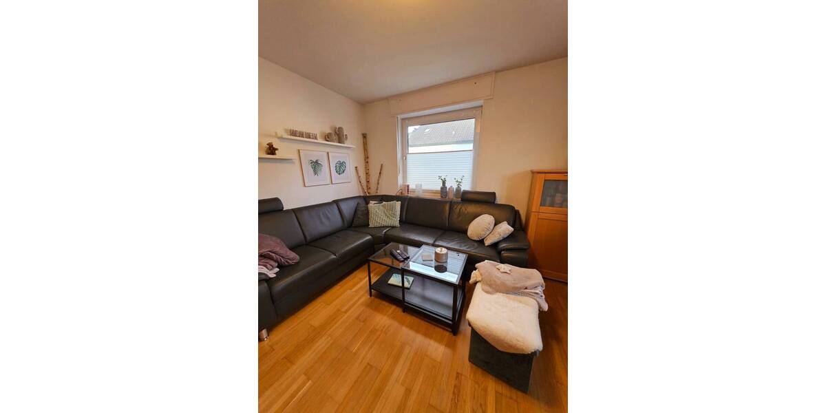 Ruhige Wohnlage in RE-Süd. Gemütliche Wohnung mit Südbalkon in einem gepflegten 2-Parteienhaus. - Etagenwohnung Recklinghausen Süd | Angebot:26393450