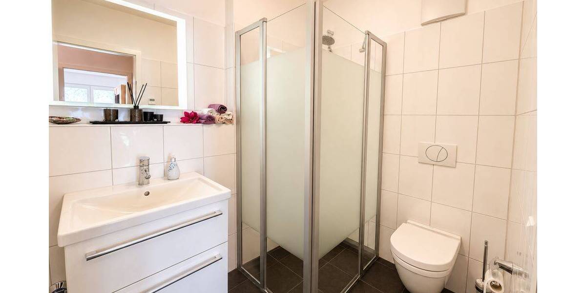 Etagenwohnung Wuppertal Elberfeld - 4 Zimmer, 126 m&sup2;, 449.000&euro; | Angebot:26908543