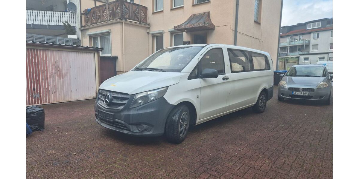 Mercedes-Benz Vito 167.000 km 10.370 &euro; Gelsenkirchen 45899