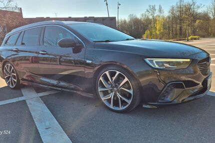Opel Insignia 107.000 km 18.850 &euro; Bochum 44791