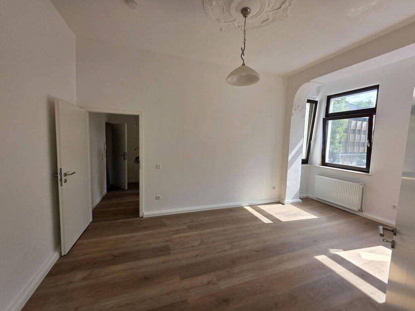 Attraktive 2-Zimmer-Wohnung in Düsseldorf Eller - frisch renoviert und zentral gelegen