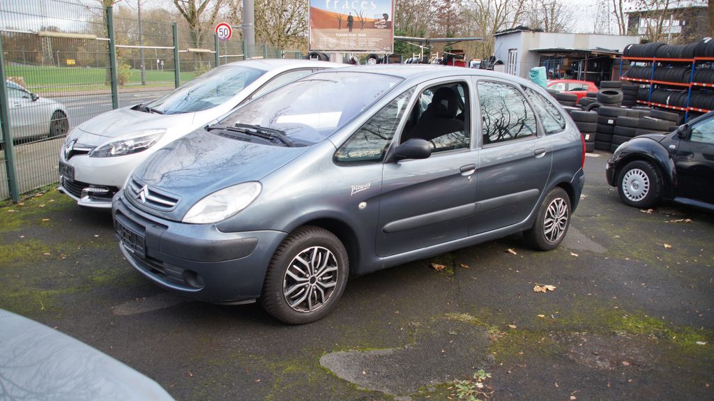 Citroen Xsara Picasso 164.000 km 2.450 € Bochum 44793