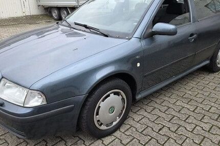 Skoda Octavia 270.000 km 1.900 &euro; Dortmund 44143