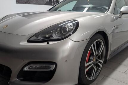 Porsche Panamera 28.332 km 45.900 &euro; Essen 45279