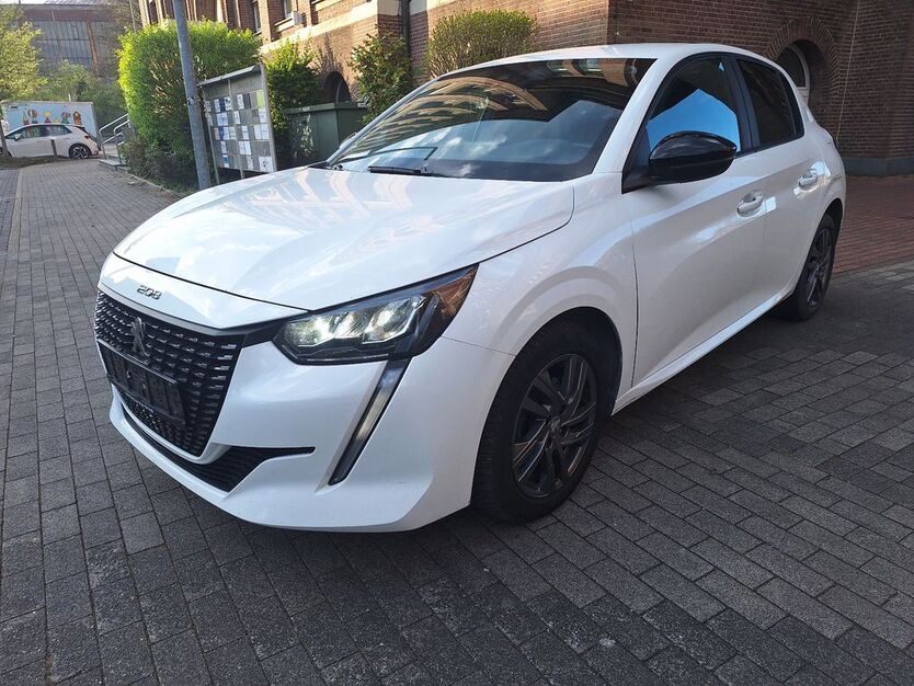 Peugeot 208 195.000 km 8.900 € Mülheim an der Ruhr 45473
