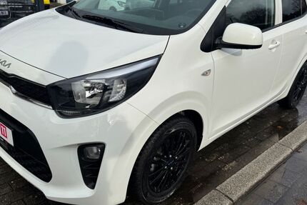 Kia Picanto 17.000 km 12.900 &euro; Recklinghausen 45651