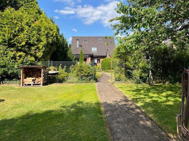 Teil Vermietetes Mehrfamilienhaus in Voerde 8 zimmer