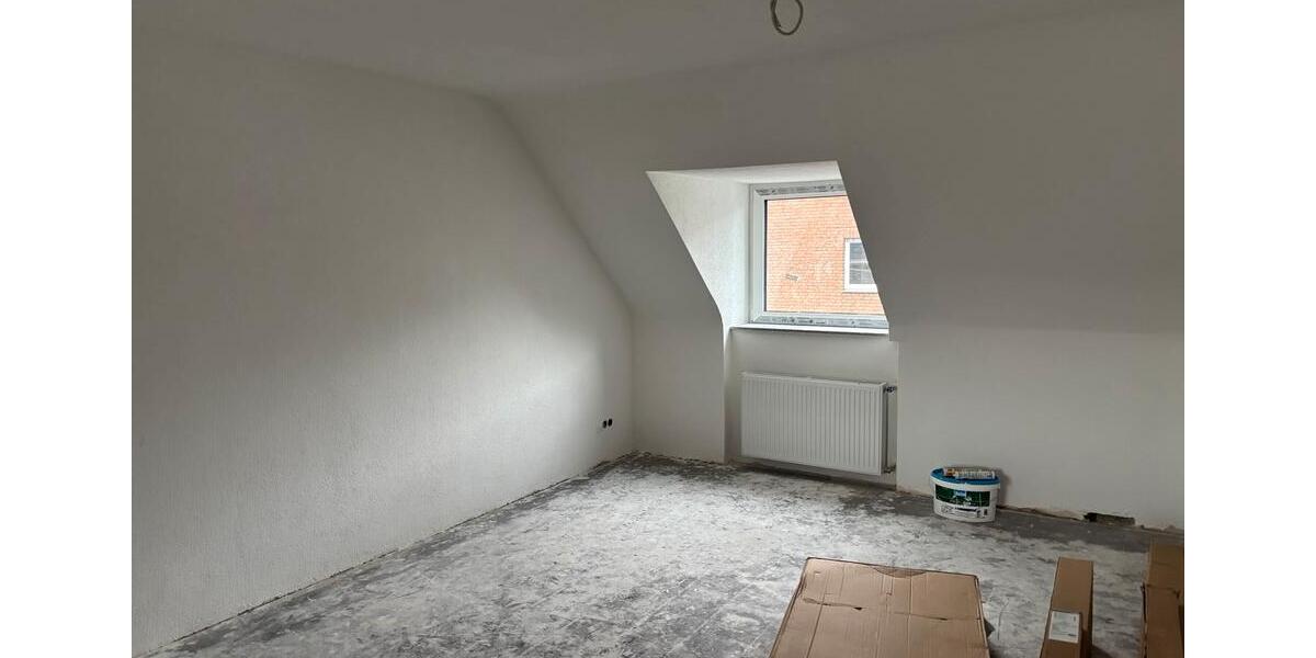 Dachgeschoßwohnung Essen Stadtbezirk V - 2 Zimmer, 62 m&sup2;, 620&euro; | Angebot:25307068