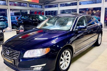 Volvo S80 338.000 km 7.990 &euro; gelsenkirchen 45892