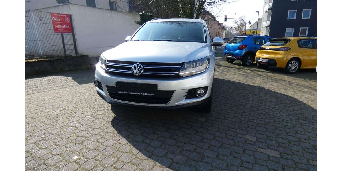 VW Tiguan 145.046 km 8.950 &euro; Bochum 44809