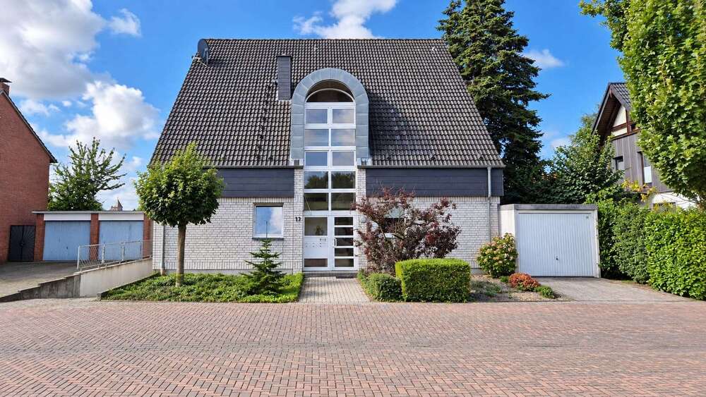 Etagenwohnung Dinslaken - 3 Zimmer, 78 m&sup2;, 199.000&euro; | Angebot:27429977