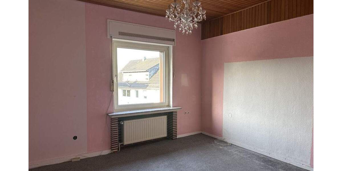 Mehrfamilienhaus, Wohnhaus Dortmund / Kirchhörde Kirchhörde - 9 Zimmer, 271 m&sup2;, 549.000&euro; | Angebot:25226859