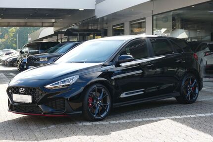 Hyundai i30 3.920 km 37.890 € Schwelm 58332