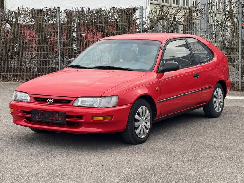 Toyota Corolla 188.000 km 2.500 € Wuppertal 42389
