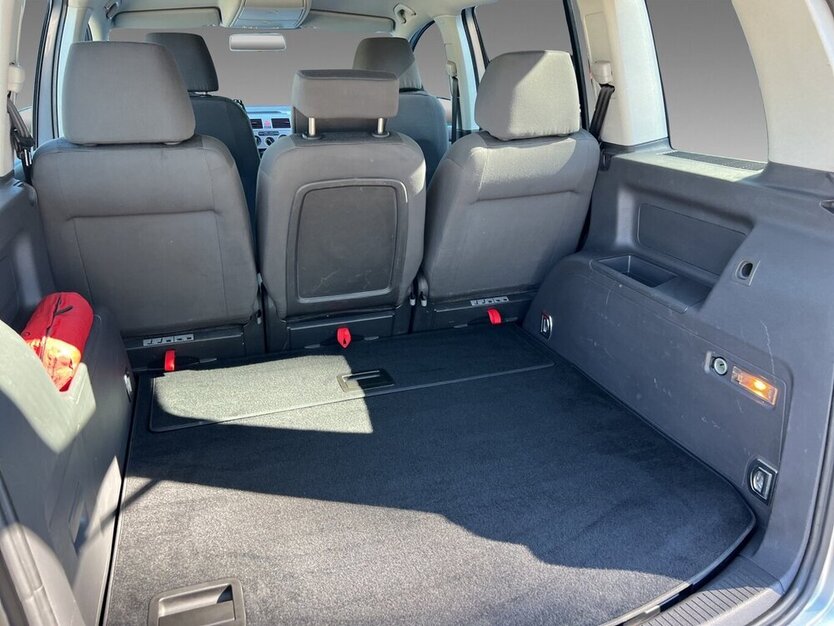 Touran 1.9 TDI Klima AHK Tempo Kupplung !