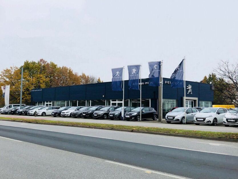 Peugeot 3008 30.844 km 26.590 € Gelsenkirchen 45881