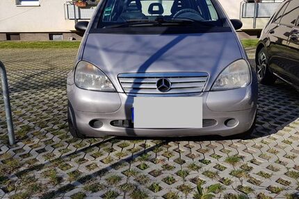 Mercedes-Benz A 160 142.000 km 1.250 &euro; Gelsenkirchen 45891
