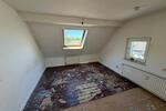Dachgeschoßwohnung Duisburg Hochheide - 2.5 Zimmer, 40 m&sup2;, 170&euro; | Angebot:26389111