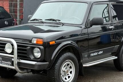 Lada Niva 104.800 km 8.500 &euro; Essen 45139