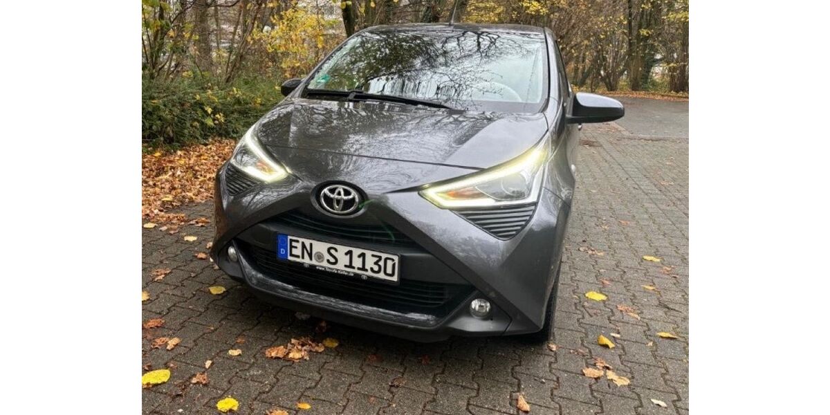 Toyota Aygo (X) 50.000 km 10.800 &euro; Gevelsberg 58285