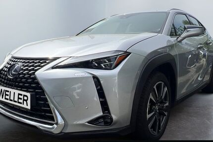 Lexus UX 7.000 km 30.470 &euro; Dortmund 44143