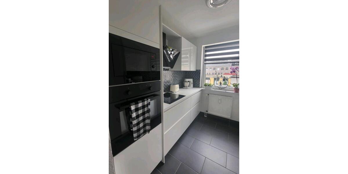 *Kernsaniertes Badezimmer* Stilvolle 2-Zimmer-Wohnung mit Balkon 2 zimmer