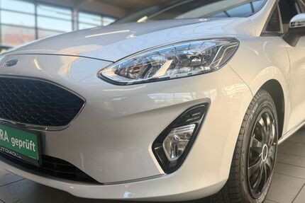 Ford Fiesta 71.406 km 9.890 &euro; Bottrop 46236