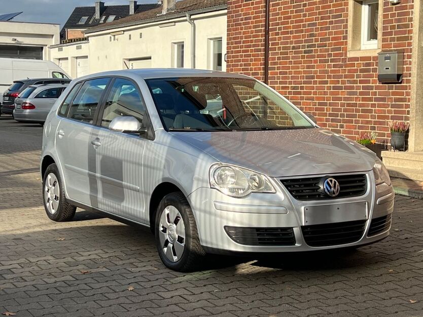 VW Polo 122.560 km 3.990 € Gladbeck 45968