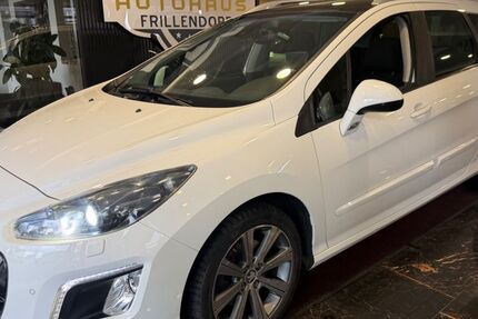 Peugeot 308 90.666 km 6.950 &euro; Essen 45139