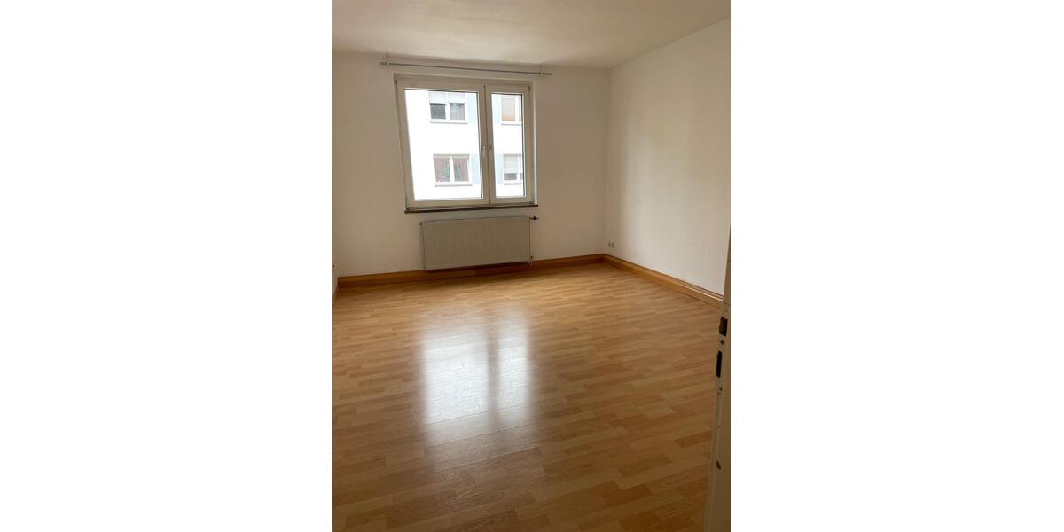Etagenwohnung Dortmund Innenstadt West - 4 Zimmer, 86 m&sup2;, 600&euro; | Angebot:25136908